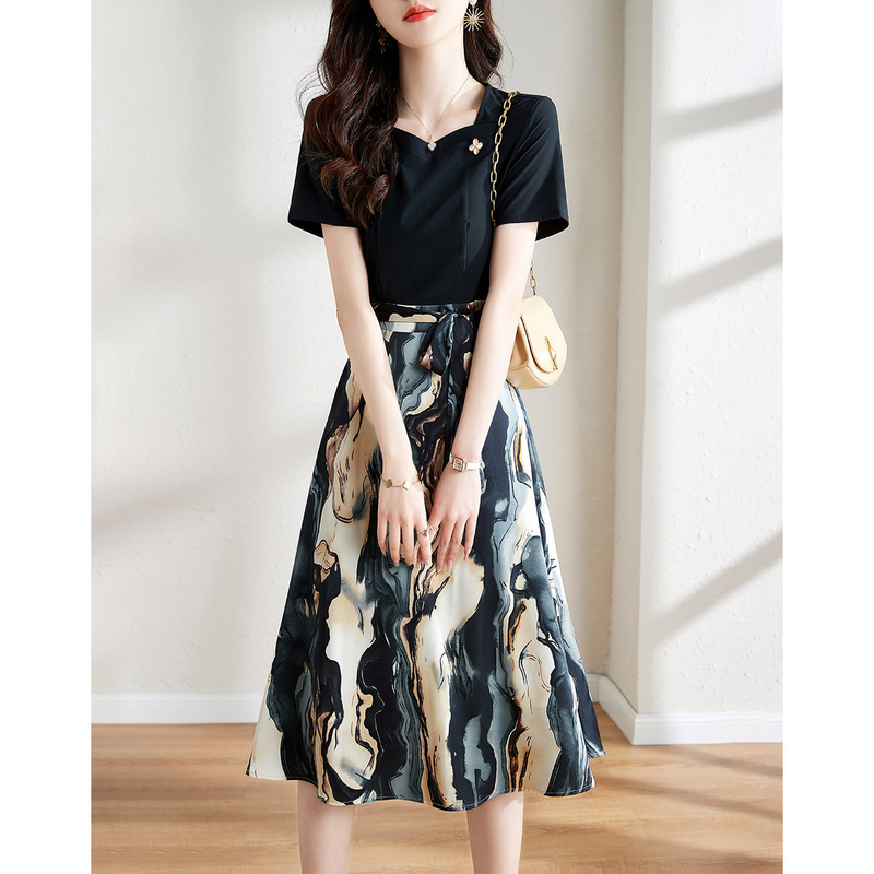 Fake Two-Piece Casual and Stylish Slimming Patchwork Dress 2026 Summer New Loose Fit Tummy-Covering Unique Printed Dress for Women