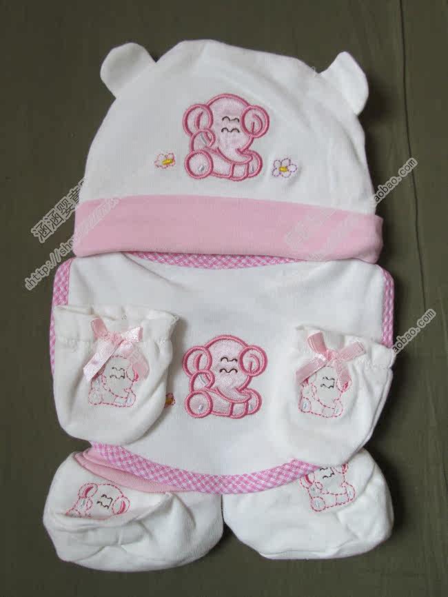 Coffret cadeau pour bébé - Vêtements + Chaussures - Ref 1960011 Image 4