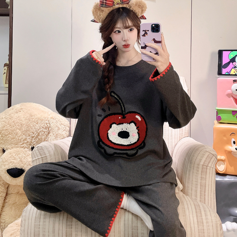 De Rong Pajamas for Women, Long-Sleeved, Spring and Autumn, Plus Size, Thin Velvet, Cartoon Style, Women's Model, Can Be Worn Outside, Winter Loungewear Set De Rong Pajamas for Women, Long-Sleeved, Spring and Autumn, Plus Size, Thin Velvet, Cartoon Style, Women's Model, Can Be Worn Outside, Winter Loungewear Set