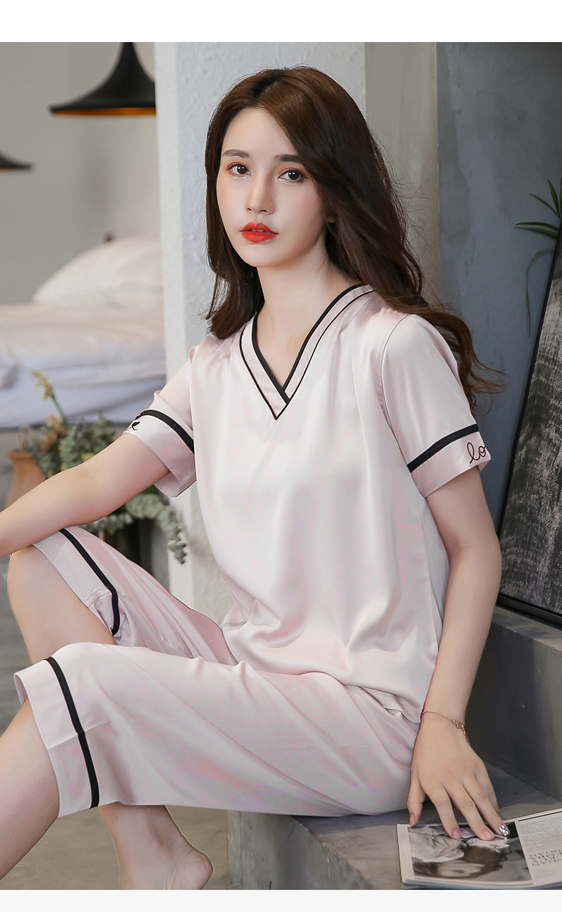 Bộ đồ ngủ nữ mùa hè băng lụa bảy quần mỏng bộ lụa mùa hè ròng đỏ mô hình nổ cao cấp 2021 mới bộ nhung thu đông
