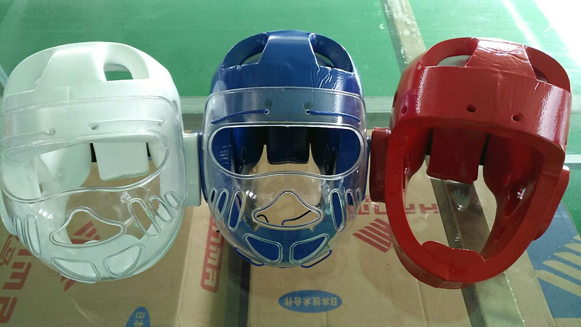 Adult children taekwondo head protection closed mask karate head protection boxing sanda mask helmet