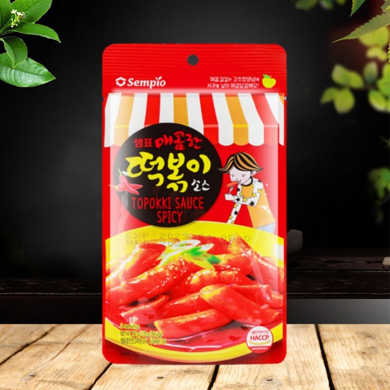 Sweet and spicy fried rice cake sauce 150g spicy Korean imported rice cake sauce can be used for stone pot bibimbap Korean fried rice cake sweet sauce
