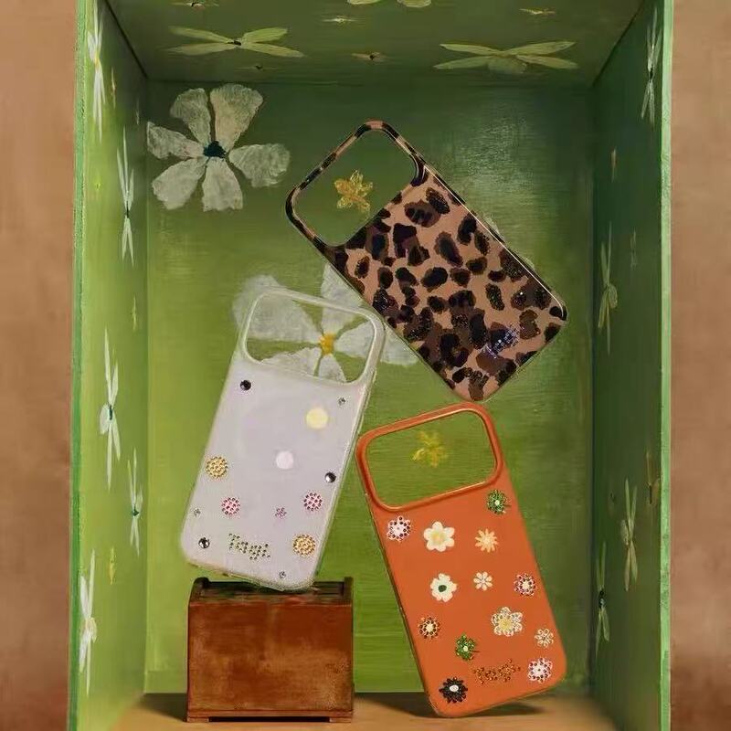 Tagi.《Inspiration Picnic》Mobile Phone Case with Sparkling Diamond Butterfly Phone Stand, Early Spring New Model, Suitable for iPhone Phone Case Protective Cover Tagi.《Inspiration Picnic》Mobile Phone Case with Sparkling Diamond Butterfly Phone Stand, Early Spring New Model, Suitable for iPhone Phone Case Protective Cover