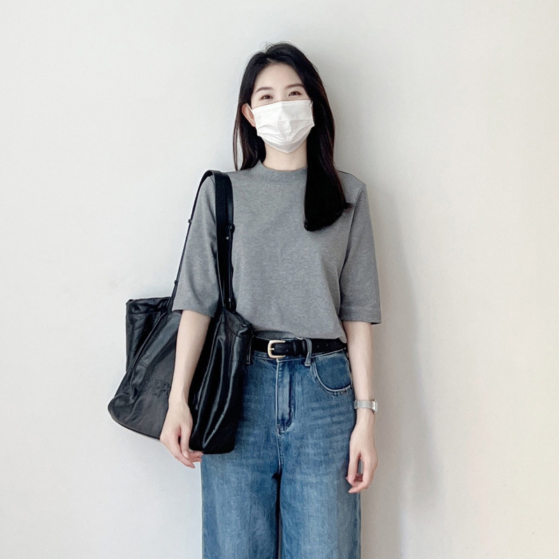 Designed Round-Neck Mid-Sleeve T-Shirt for Women, Loose Half-High Collar Short-Sleeve Casual Simple Base Shirt