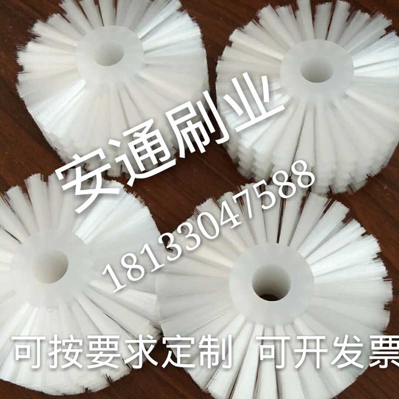 Industrial brush roller roller customized small nylon wire brush dust removal hollow brush wheel cylindrical cylinder round brush