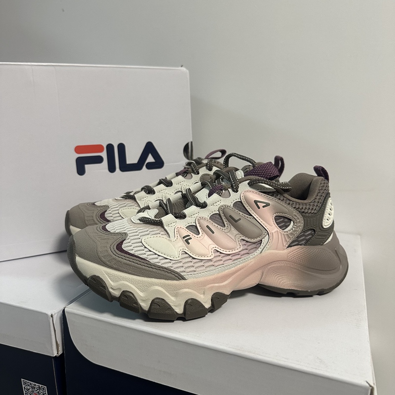 Fila 2025 Autumn New Women's Mushroom Casual Sports Modern Running Shoes F12W531103 Fila 2025 Autumn New Women's Mushroom Casual Sports Modern Running Shoes F12W531103