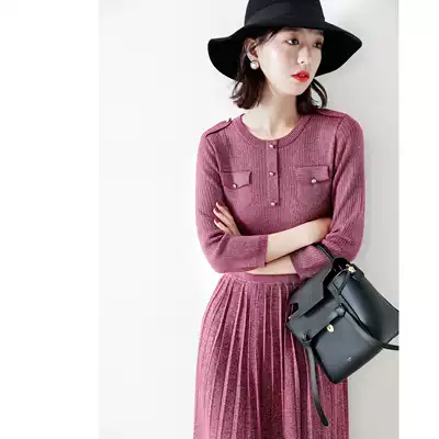 Exquisite and elegant glitter bright silk rose buckle mid-length pleated knitted dress autumn new