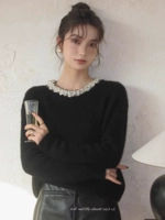 Черный зимний демисезонный приятный телу свитер, изысканный стиль