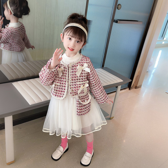 Girls bowknot small fragrance two-piece suit 2022 autumn and winter new small and medium-sized children's Korean version of the mesh skirt trendy