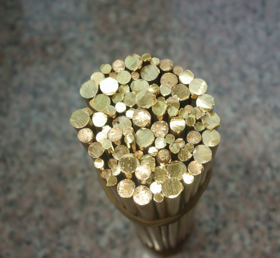 Brass rod 2 5 - 12 mm thick 10 - 19 cm long copper rivets