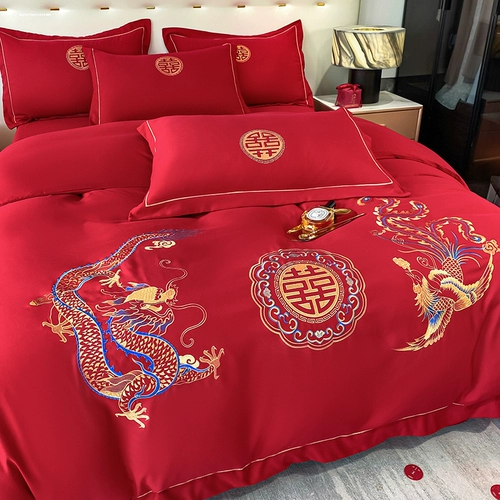 Покрывало, комплект, красные свадебные туфли, простыня, пододеяльник, 4 предмета