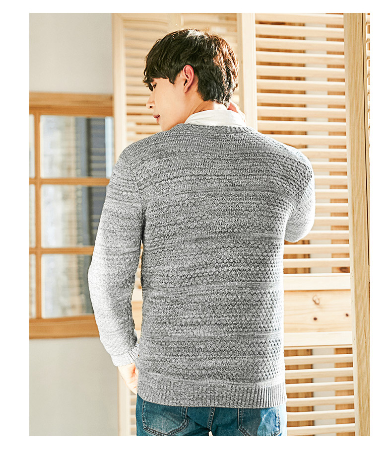 Quần áo Tiancheng xuân mới áo len phiên bản Hàn Quốc của vòng cổ jacquard áo khoác đầu thủy triều áo len nam quần áo thể thao