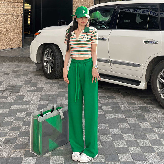 Casual fashion sports suit women's summer fashion fashionable age-reducing striped short-sleeved high and thin wide-leg pants two-piece set