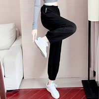 Черные штаны