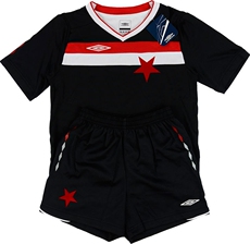 спорт 【代购】0810布拉格斯拉维亚主场+客场baby套装 UMBRO