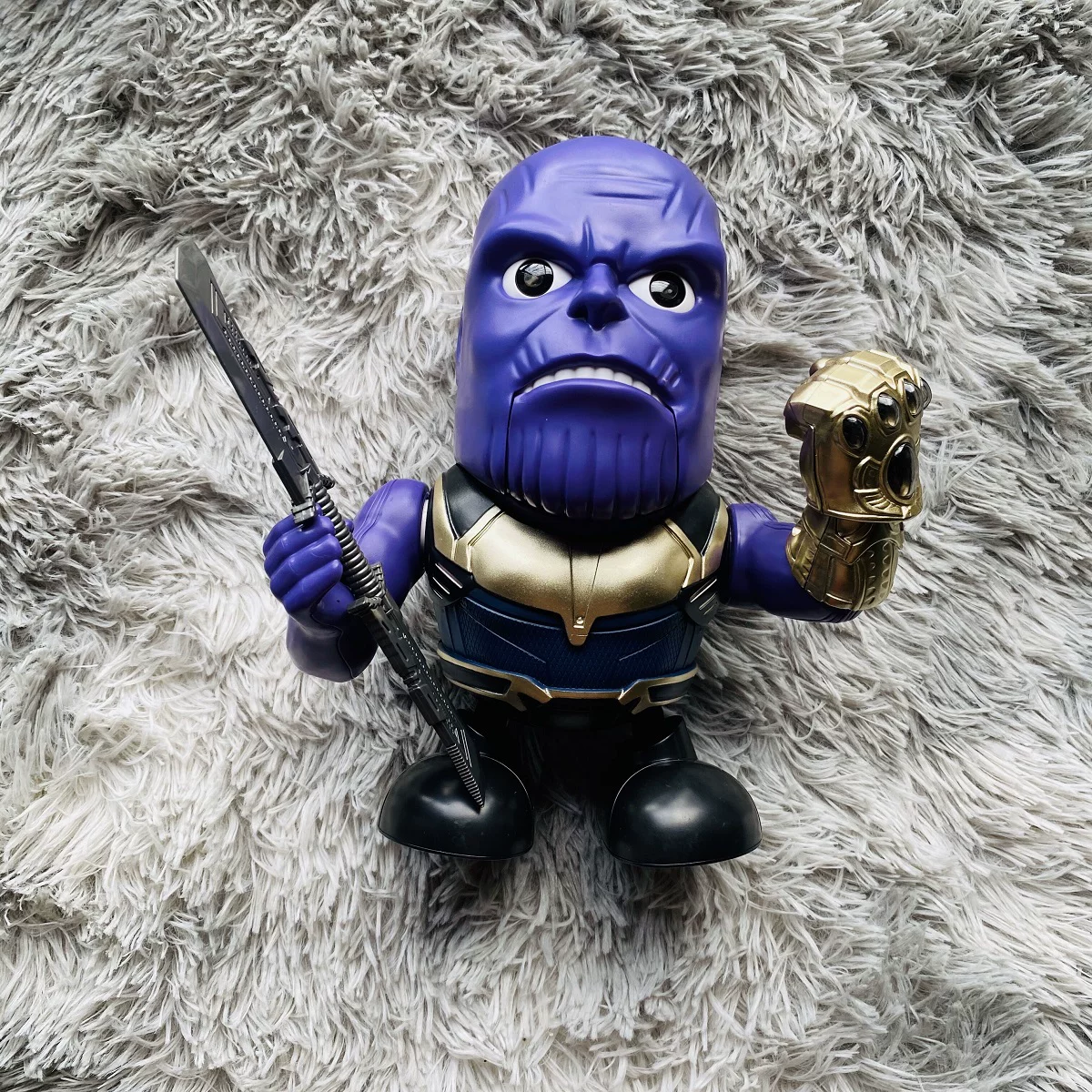 Танцевальный робот, легкий музыкальный электр toy, Marvel, подарок на день рождения