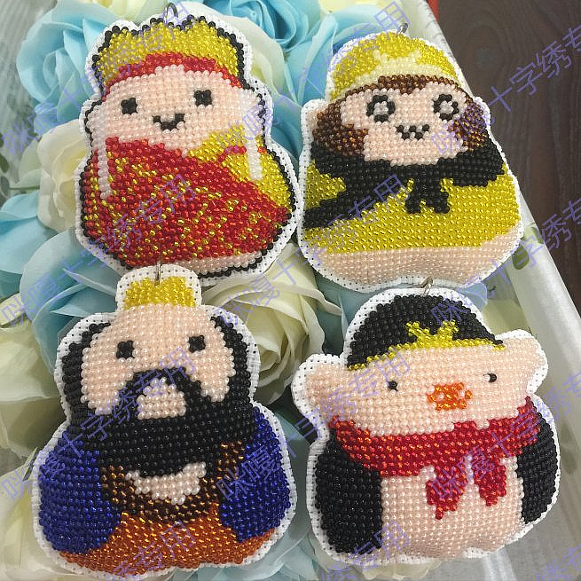 A Mic Cross embroidered Pearl embroidered key ring Western Journey to the Tang monk Pig Eighth and Sun Wukongsha monk