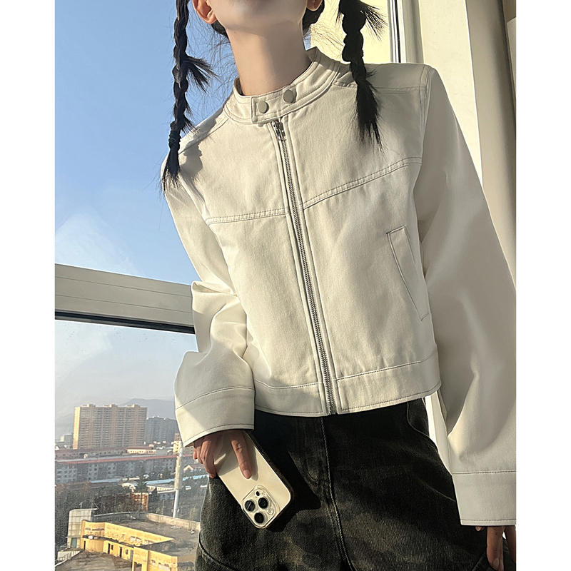 Cotton Village Sweet and Cool Style White Topstitched Stand Collar Denim Jacket for Women, Designer Casual Versatile Commuter Jacket Top