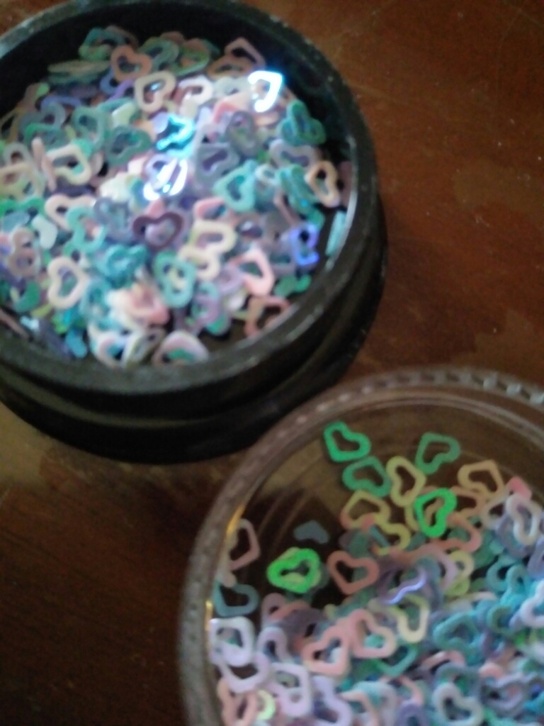 美甲炫彩亮片哪款型号好用质量怎么样，学生党的使用感受,第5张