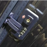 Чемодан, сумка с молнией