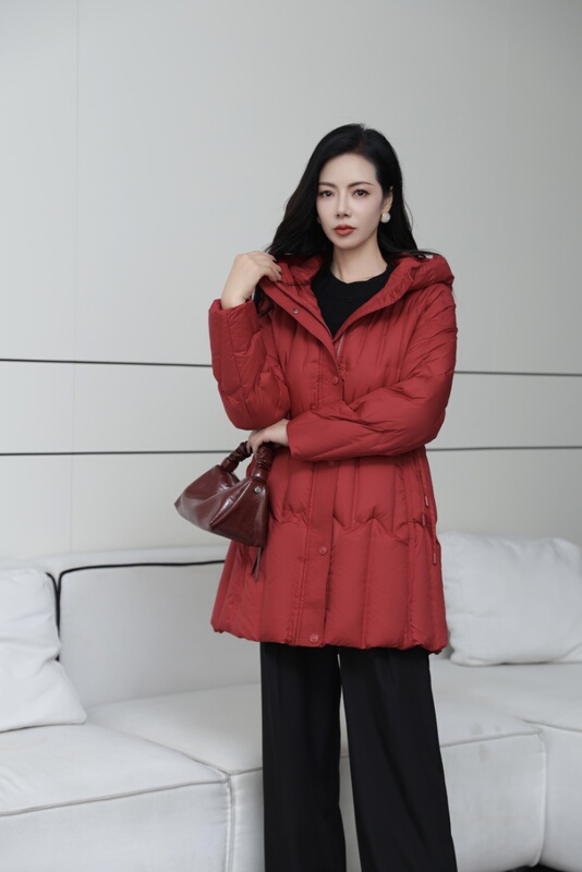 2026 Autumn/Winter New Korean Style Fashionable Waist-Tightening Thickened Hooded 90% White Duck down Jacket for Petite Sizes