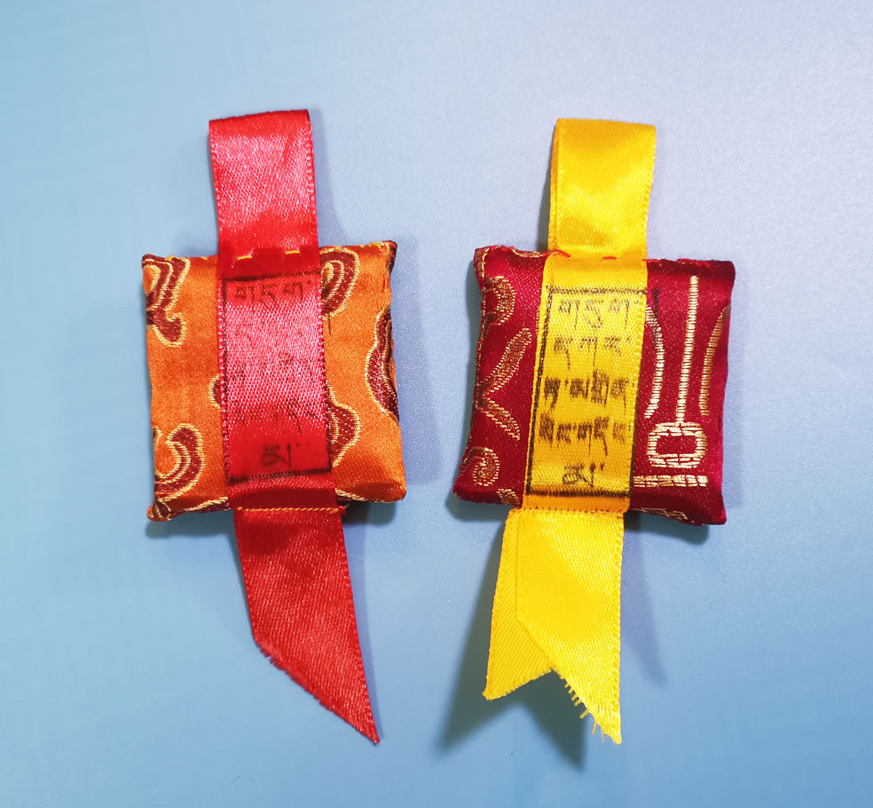 Three-in-one protective wheel for the Thera temple