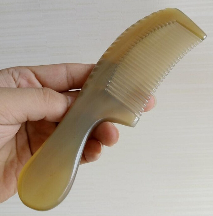 Better white water buffalo horn comb natural thickened anti-peeling and anti-hair raising comb antistatic delivery box packaging-Taobao