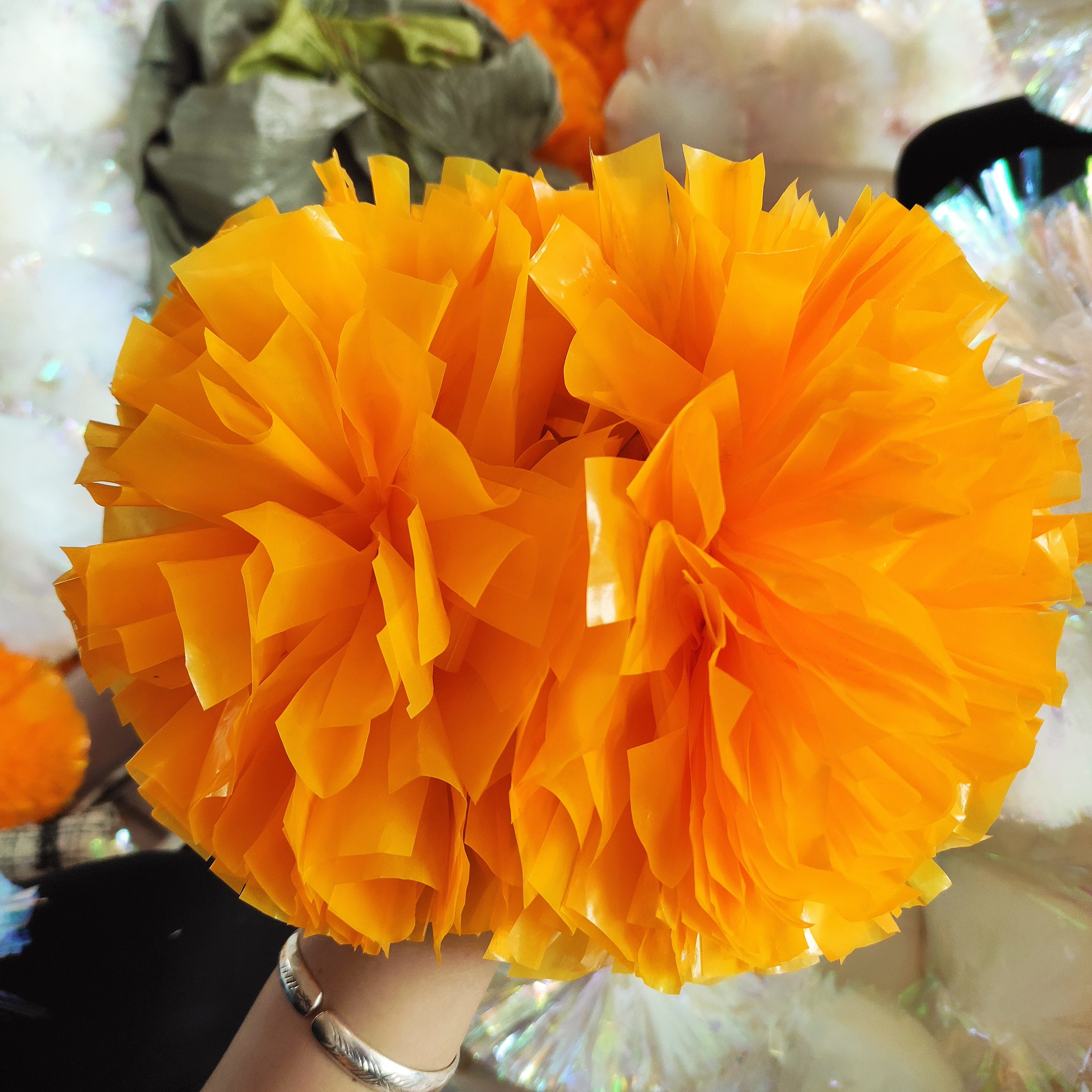 3 5 inch thick steel wire handle double - head cheerleader cheerleader cheerleader ball class to play dancer flower props