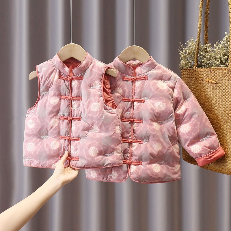 Boys and girls down inner children's light down jacket baby 90 white duck down children's autumn and winter clothes with a vest