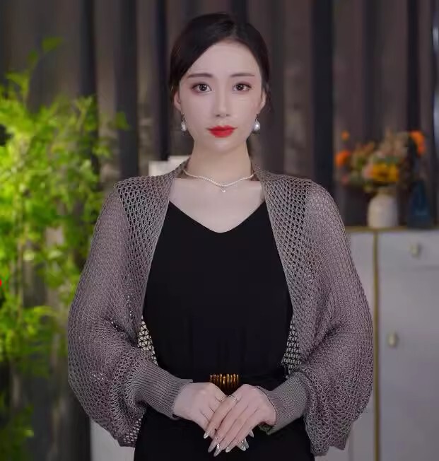 2025 Summer New Hollow-Out Ice Silk Knitted Sunscreen Shawl for Women, Fashionable and Stylish Long-Sleeved Thin Solid Color Cardigan