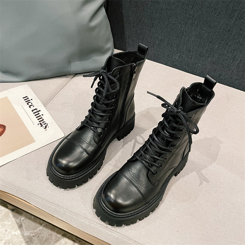 (WUXIE) Wuhyo Winter teen girl mango head single female thick bottom lace side pull chain 9 holes Martin shoes