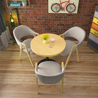 1 круглый стол с деревянным цветом + 3 белых тканевых стульев [№ 12]