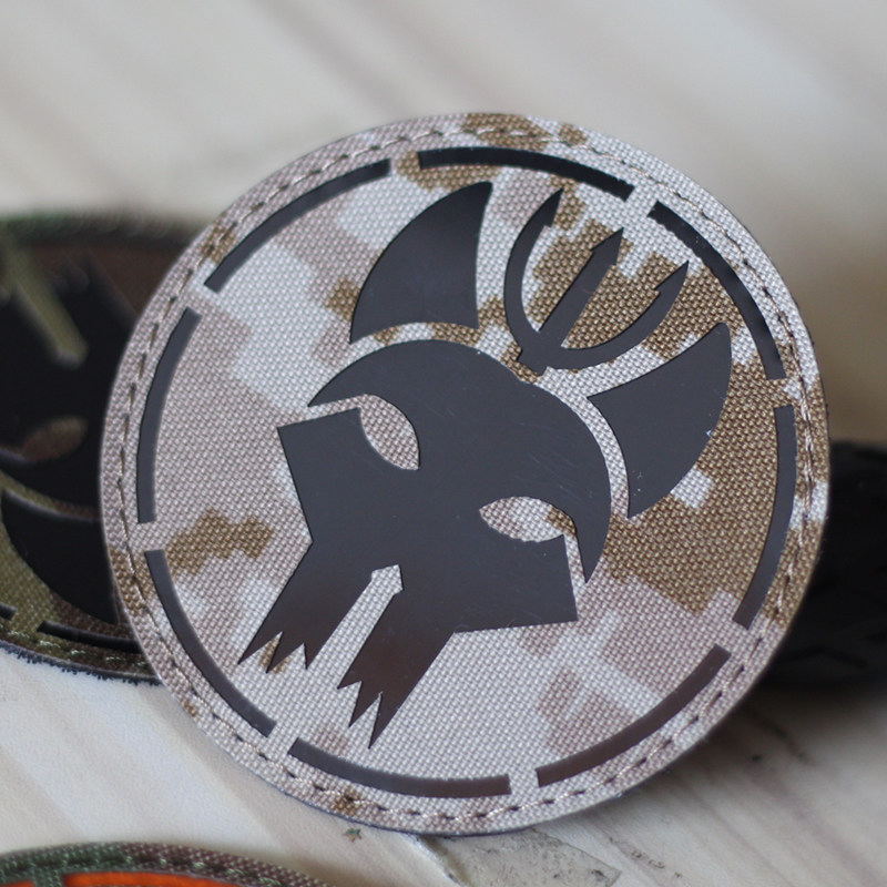 IR armband SEAL SEAL Fox MC AOR1 color cat head morale badge backpack reflective Velcro