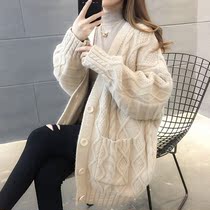Sweater womens cardiovert 2022 spring autumn new loose Korean version outside wearing lazy wind thickened needle-weaters jacket