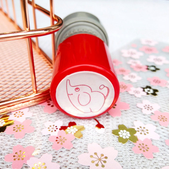 Animal Parrot Raccoon Swan Zebra Turtle Elephant Kangaroo Dinosaur Dragonfly Lion Fox Penguin Pocket Seal