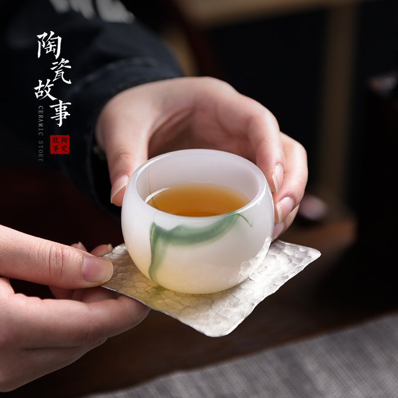 The Story of pottery and porcelain ceramic cups master cup personal special kung fu tea cups little, single CPU suet jade sample tea cup