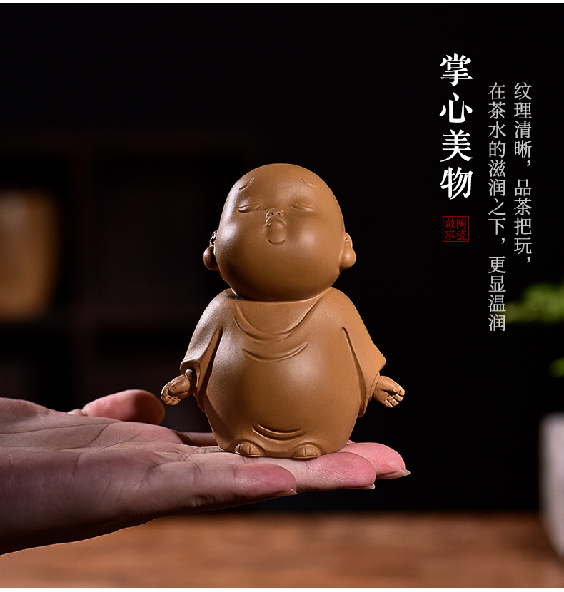 Ceramic purple Japanese story furnishing articles pet boutique tea can keep tea tea accessories play the young monk tea table decoration