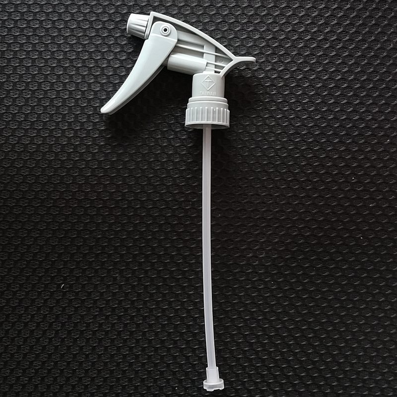 Powerful Acid-Alkali Resistant Multi-Purpose Spray Nozzle, Large Spray Volume, Good Atomization, Good Feel When Spraying for Disinfection, Watering Flowers, and Applying Pesticides