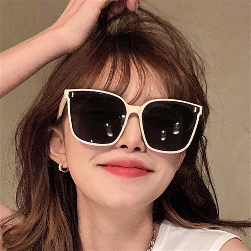 White frame sunglasses women's high-end feeling ins summer seaside anti-ultraviolet net red polarized sunglasses 2022 new trend