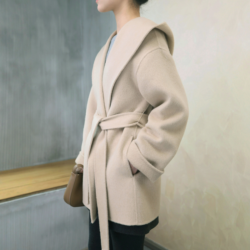 26 Spring New Collection 100% Camel Wool Double-Sided Woolen Coat Mid-Length Casual Hooded Long Woolen Jacket for Women