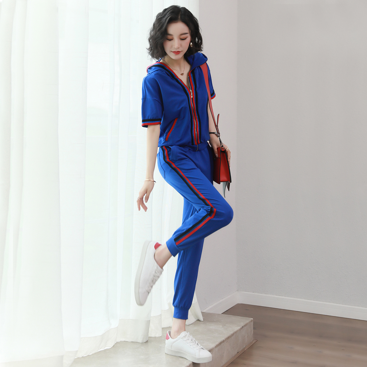 Designer Clothing Sportswear Suit Women's Summer 2022 New Fashion Casual Foreign Pie Trendy Minus two sets
