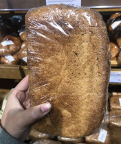 Russian supermarket purchases fresh and freshly baked sliced big Reba sugar-free black bread buckwheat bread Russian bread