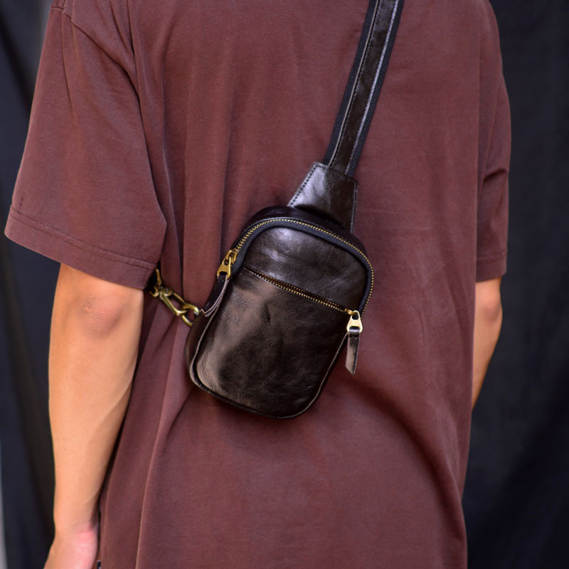 Versatile Genuine Leather Simple Crossbody Bag, Casual Niche Design, Personalized Chest Bag, Vegetable-Tanned Shoulder Leather Bag