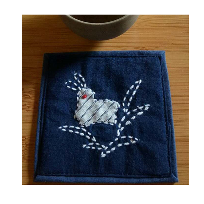 Yunnan special gift hand embroidered embroidered coaster Meijia Cafe blue dyeing jewelry diy tea mat patchwork coaster