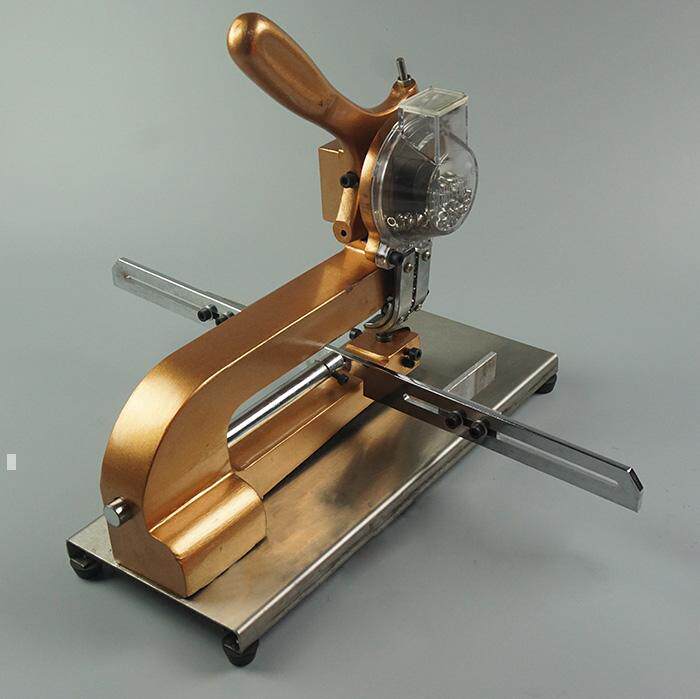 Semi-automatic corn machine riveting machine hang tag riveting machine hollow riveting machine ringless buttoning machine air eye machine hand press machine