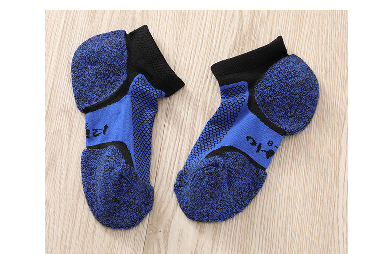 Đầy đủ 8 cặp của nam giới và phụ nữ thể thao vớ ngắn thấm và nhanh chóng chạy vớ khô vớ ngoài trời tập thể dục vớ vớ thể thao tất 3d