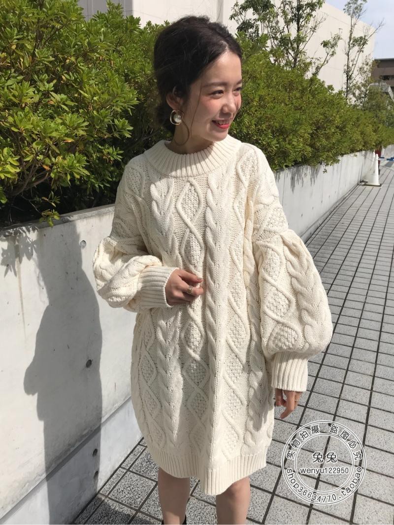 Mùa thu và mùa đông ngày twist kẻ sọc dệt loose đèn lồng tay áo retro ngọt ngào dệt kim áo len váy CHICO váy ngủ 2 dây