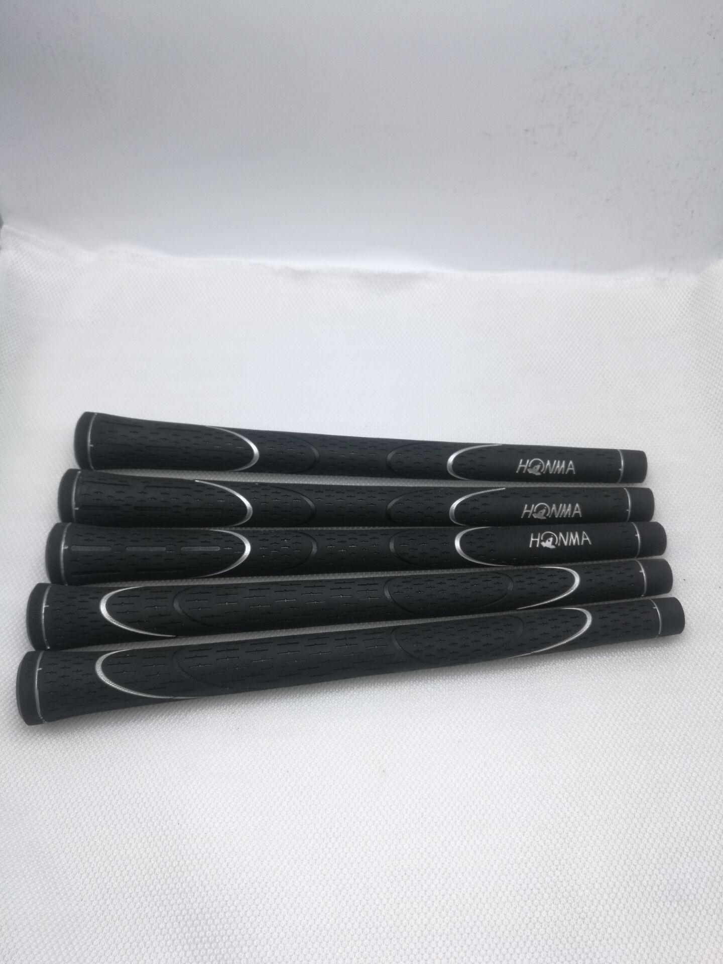 Tay nắm golf bằng gỗ cao su kẹp gỗ xích đu xoay phổ quát mua 15 mail miễn phí để gửi keo hai mặt găng tay chống nắng thể thao