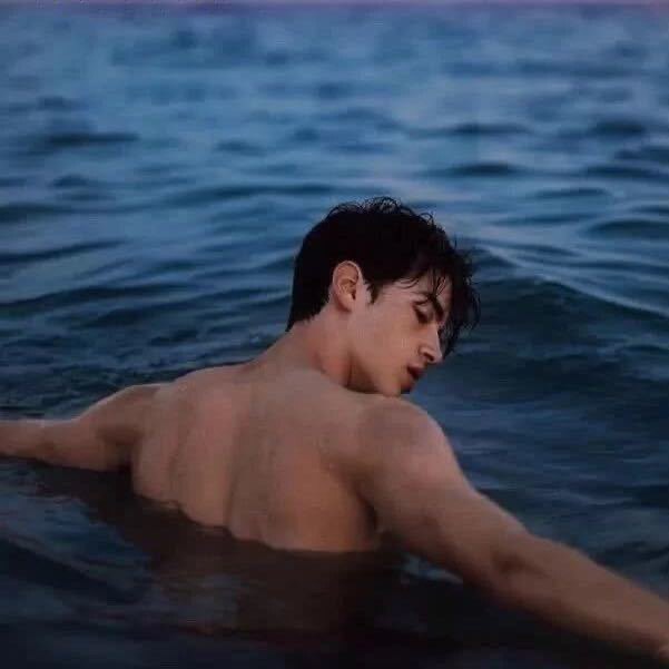 RONG美容美发