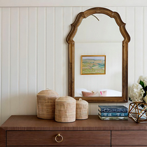 French retro bathroom vanity mirror home wall-mounted bathroom mirror European special-shaped bedroom vanity mirror wall hanging